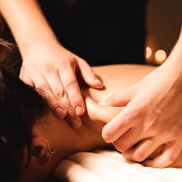Neck Back & Shoulder Massage at Thai Wellness Spa